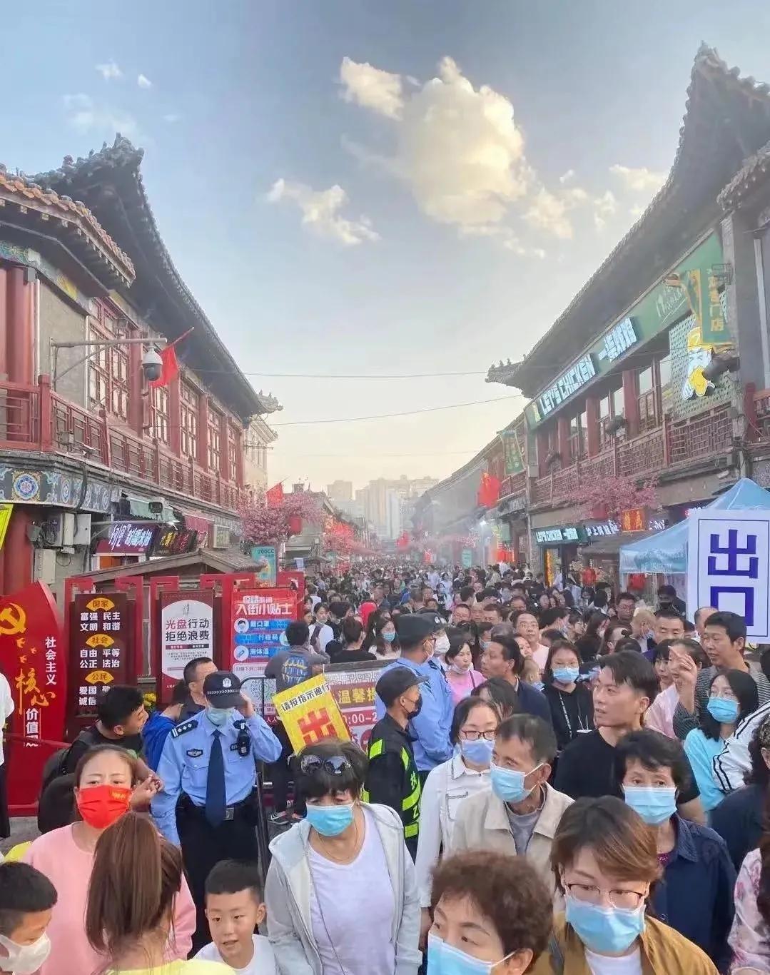 太原之声，播音稿里的城市故事